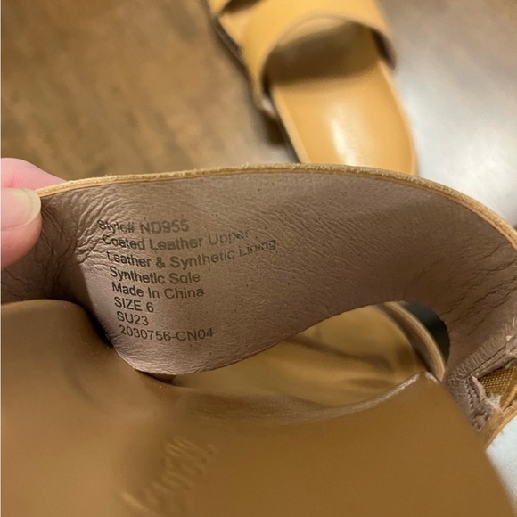 Madewell Charley Double-Strap Slide Sandal in Tan (Desert Camel) Women's 6M - Picture 4 of 5